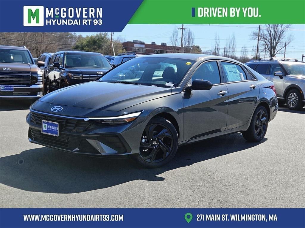 New 2026 Hyundai Elantra SEL Sport Sedan