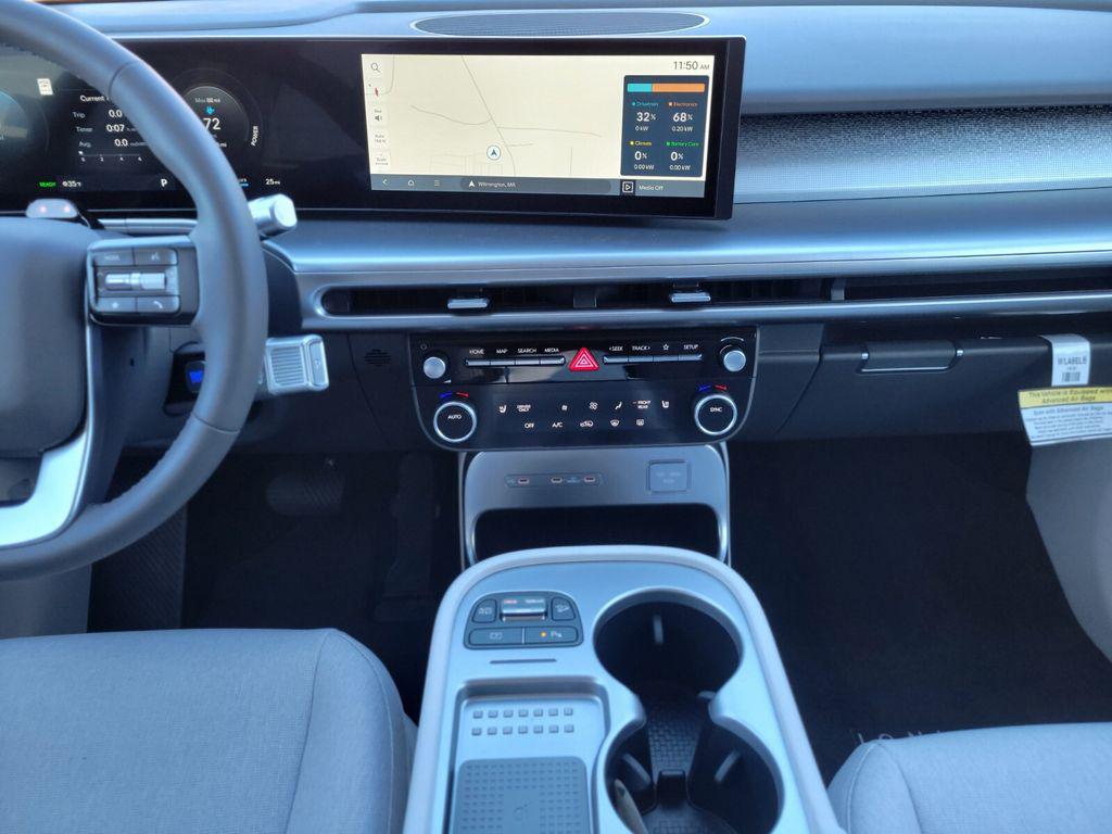 2026 Hyundai IONIQ 9 SE - Photo 12