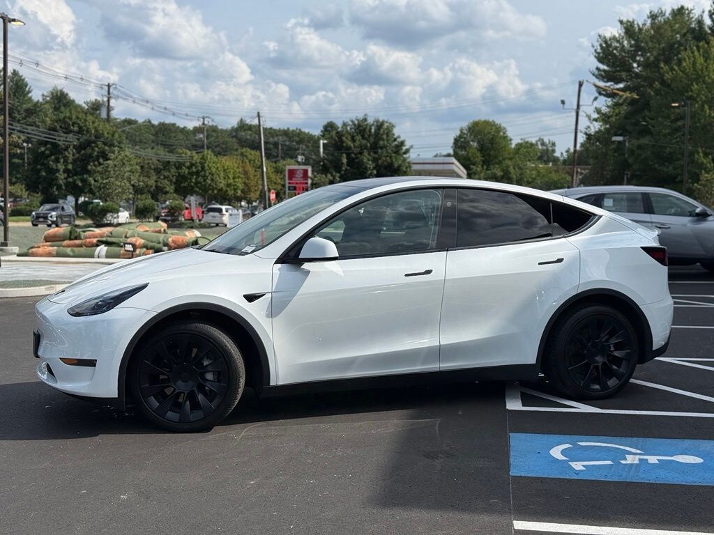 Certified 2024 Tesla Model Y Long Range SUV