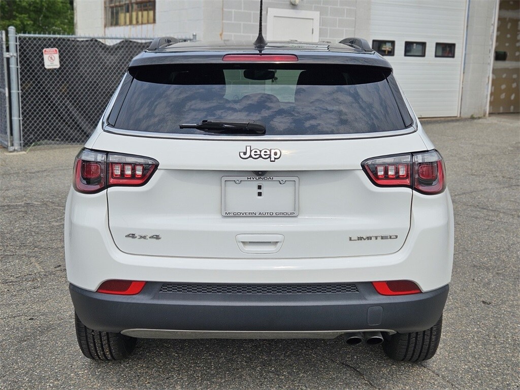 2022 Jeep Compass Limited photo 3