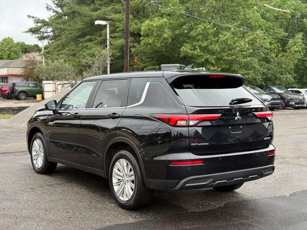 Used 2025 Mitsubishi Outlander PHEV ES SUV