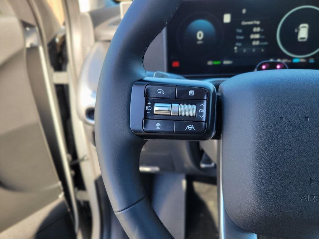 2026 Hyundai IONIQ 9 SE - Photo 23