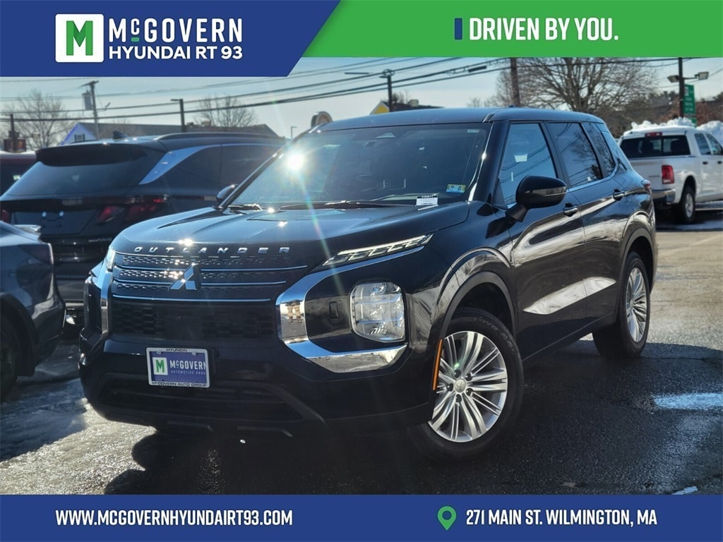 Used 2024 Mitsubishi Outlander ES SUV