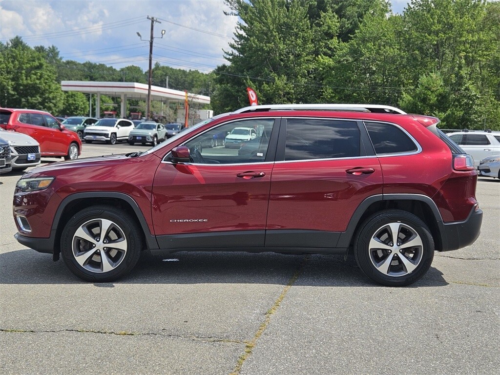2021 Jeep Cherokee Limited photo 2