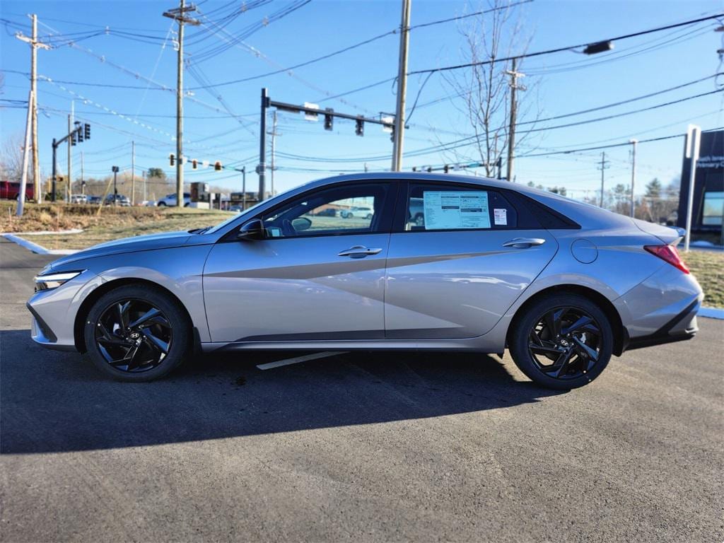 New 2026 Hyundai Elantra SEL Sport Sedan