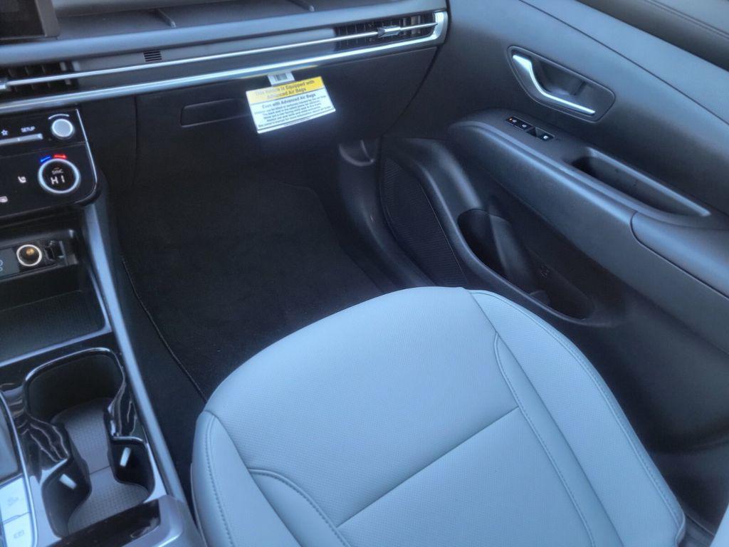 2026 Hyundai Santa Cruz SEL - Photo 12