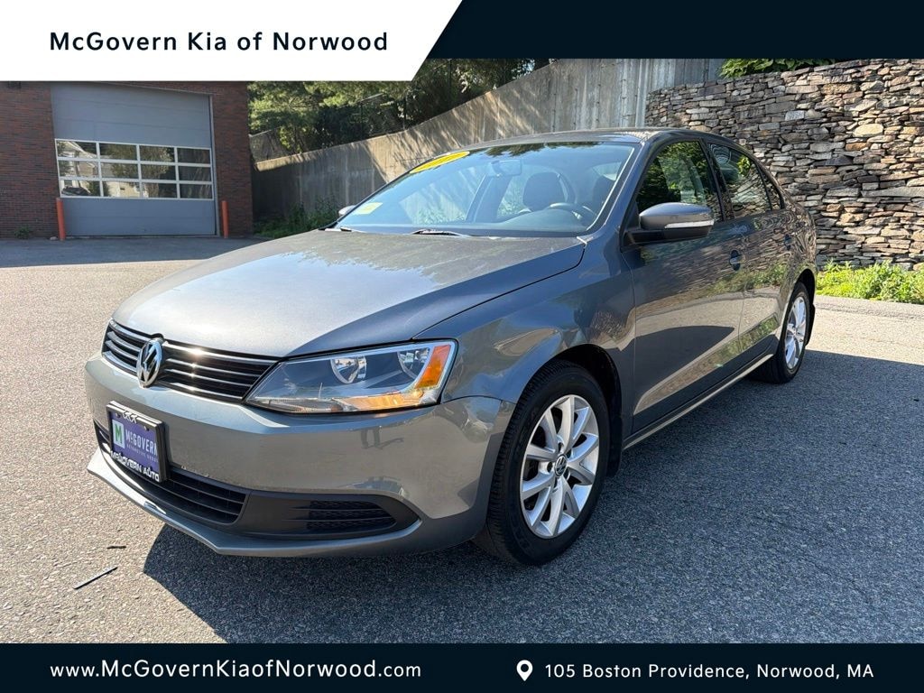 Used 2012 Volkswagen Jetta 2.5L SE Sedan