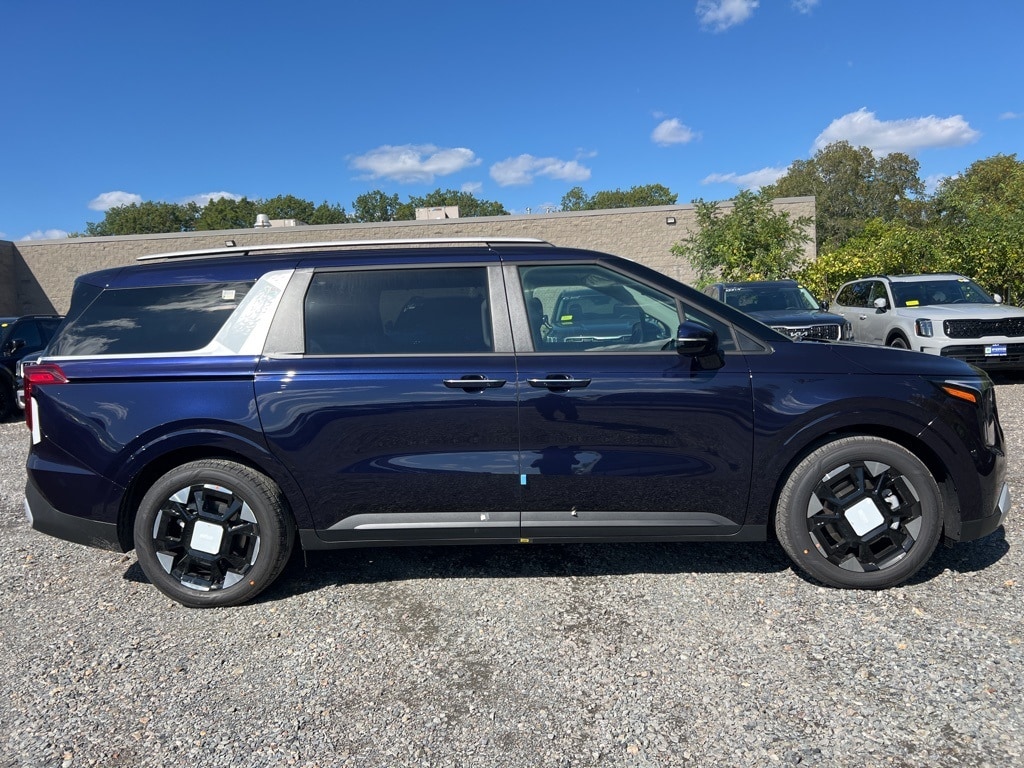 New 2026 Kia Carnival EX Van Passenger Van