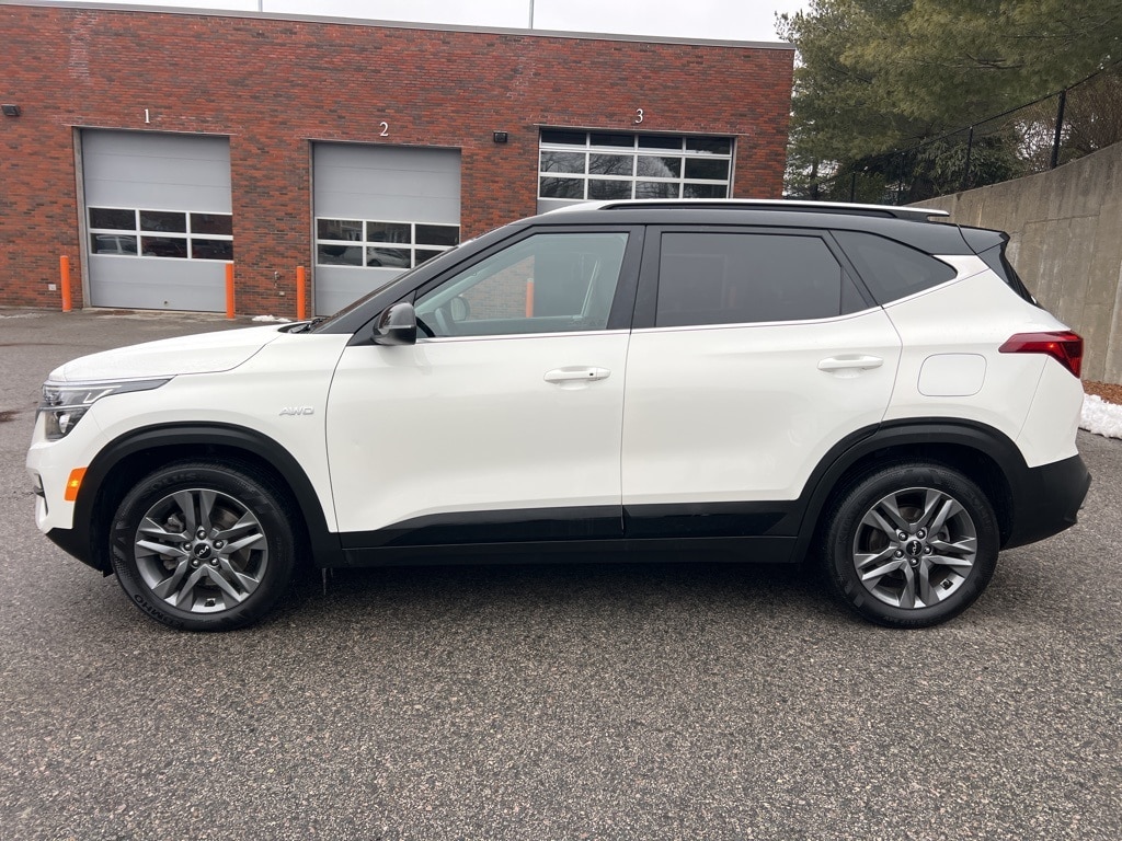 Used 2023 Kia Seltos S SUV