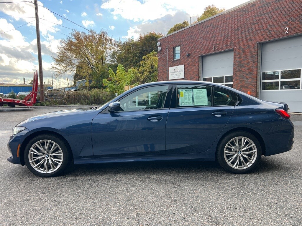 2023 Bmw 330i xDrive photo 2