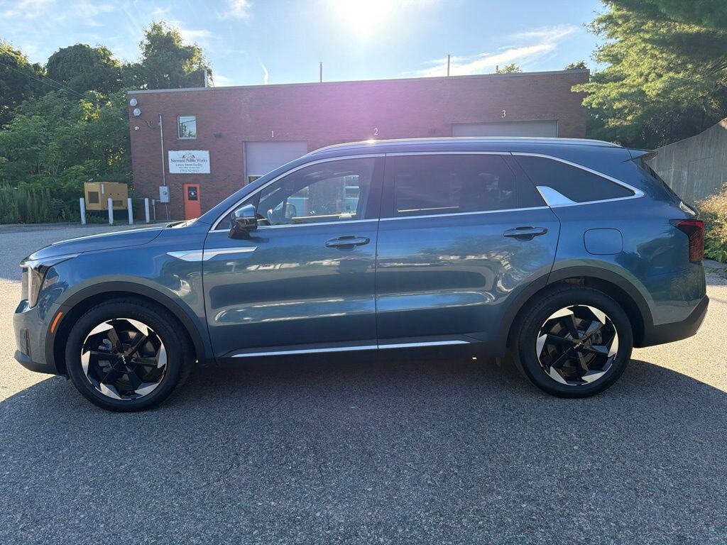 Used 2025 Kia Sorento Plug-In Hybrid SX Prestige SUV