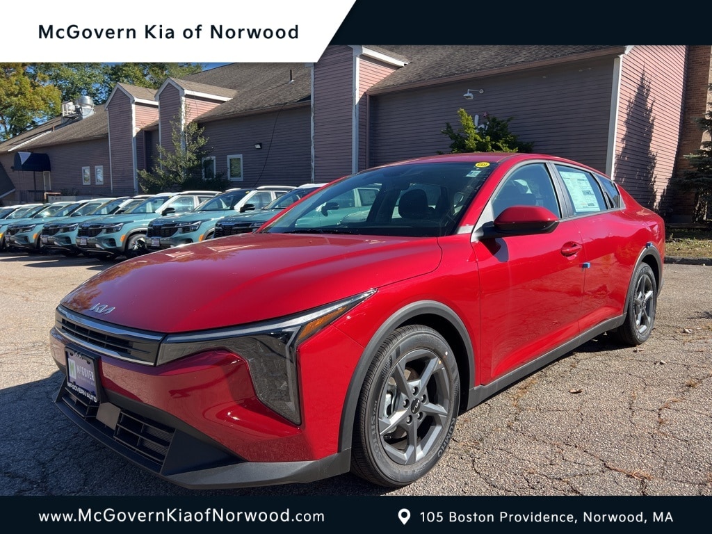 2025 Kia K4 LXS's photo