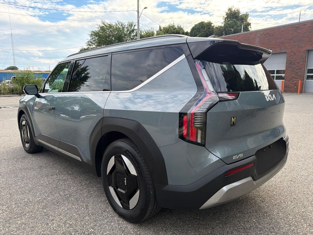 Certified 2024 Kia EV9 Wind SUV