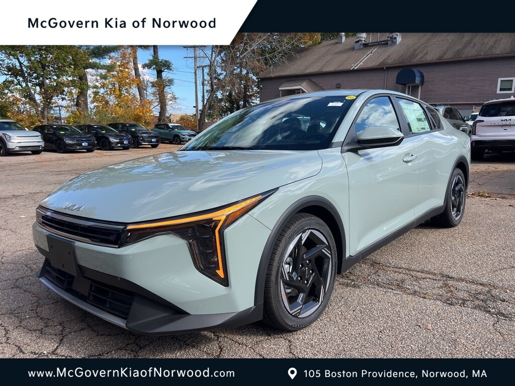 New 2025 Kia K4 EX Sedan