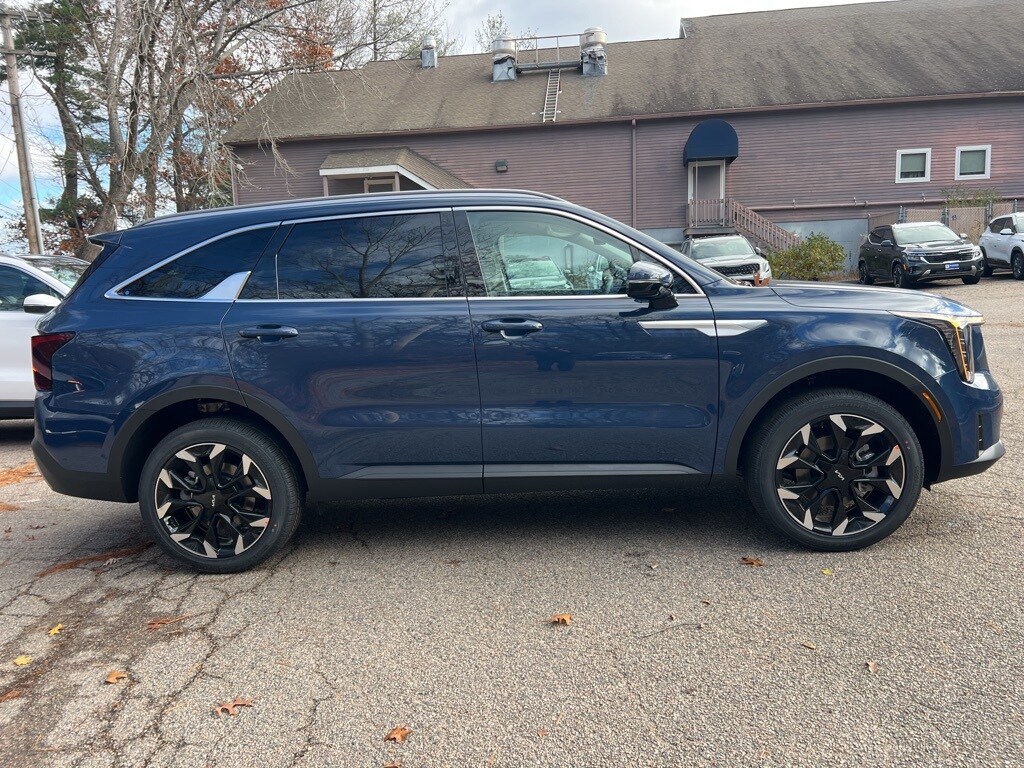 2026 Kia Sorento X-Line EX photo 4