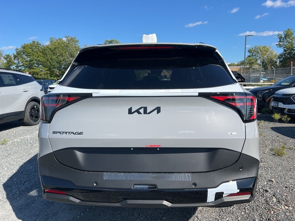 2026 Kia Sportage EX X-Line photo 2
