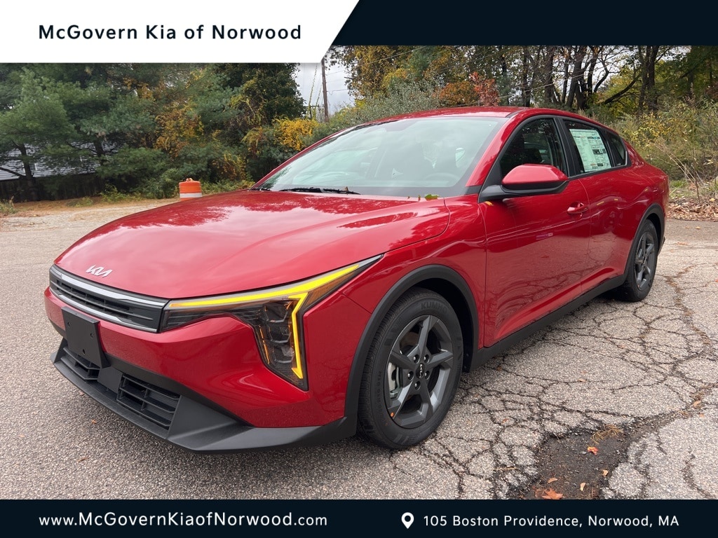 New 2025 Kia K4 LXS Sedan