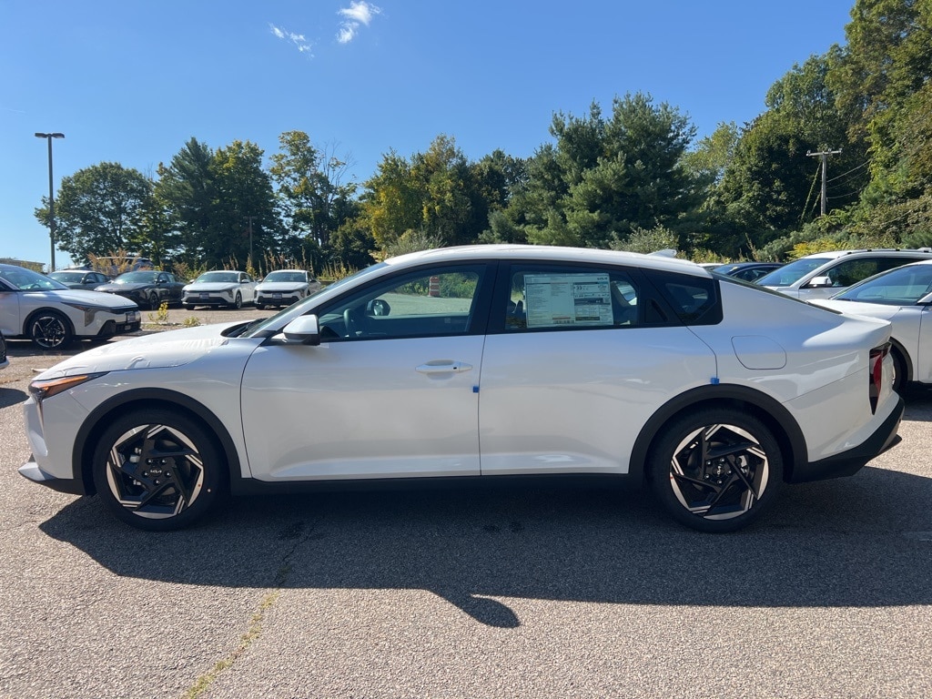 New 2025 Kia K4 EX Sedan