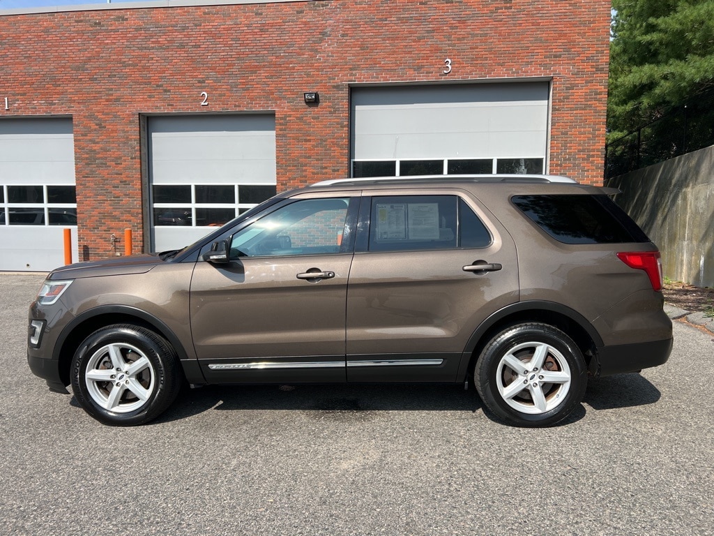 Used 2016 Ford Explorer XLT with VIN 1FM5K8D8XGGC05787 for sale in Norwood, MA