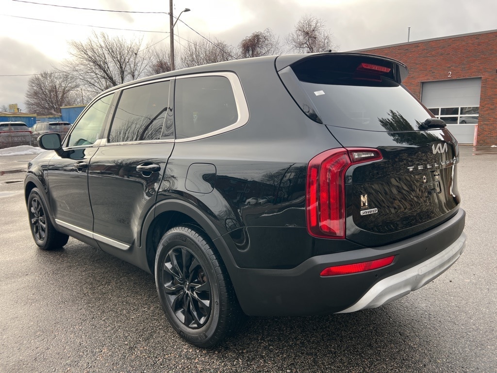 Used 2022 Kia Telluride LX SUV