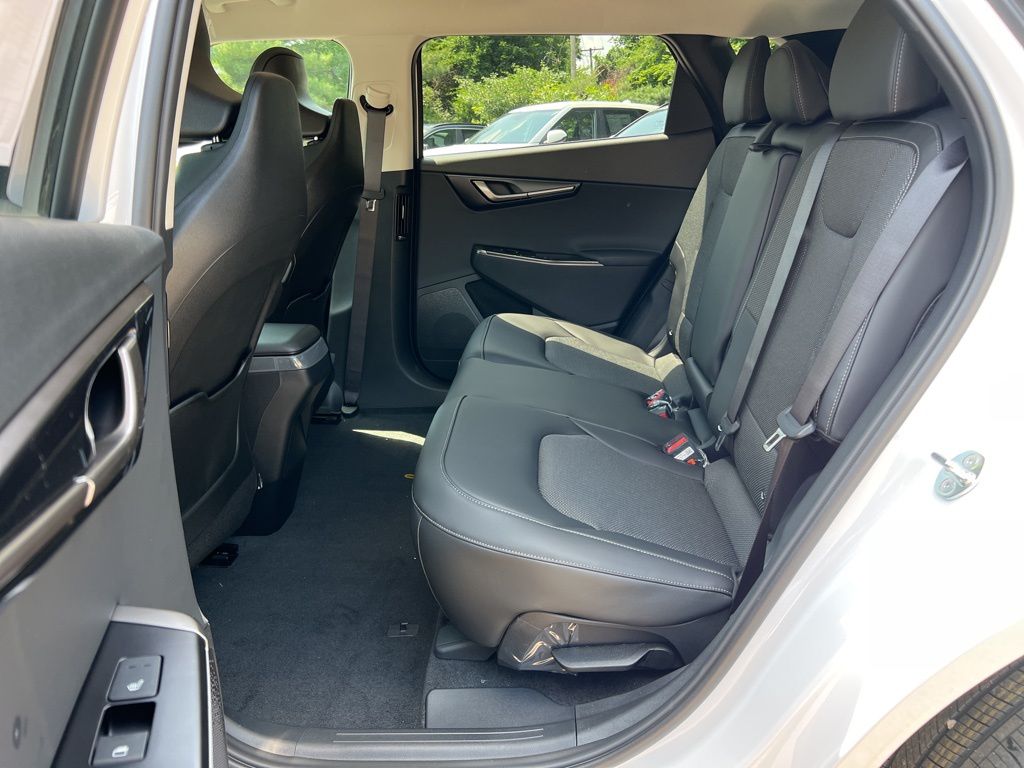 2025 Kia EV6 Light L/R - Photo 12