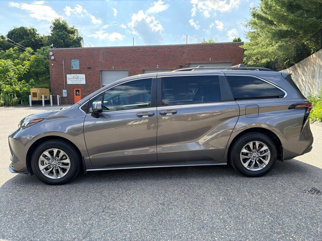 Used 2024 Toyota Sienna LE Van Passenger Van