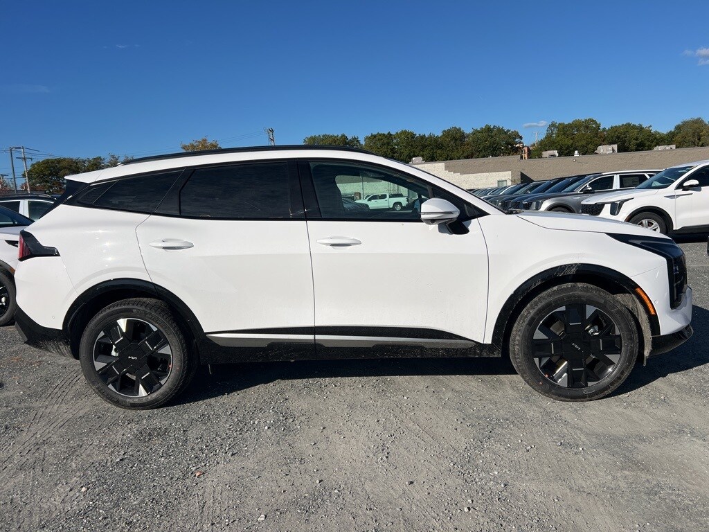 2026 Kia Sportage photo 3