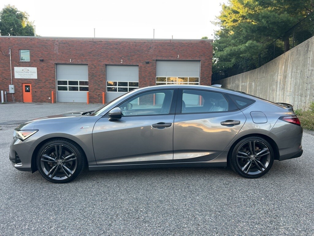 2023 Acura Integra A-Spec photo 2