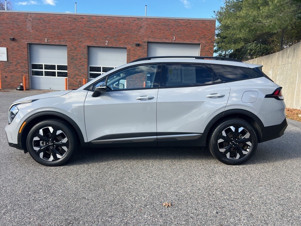 2023 Kia Sportage X-Line photo 2