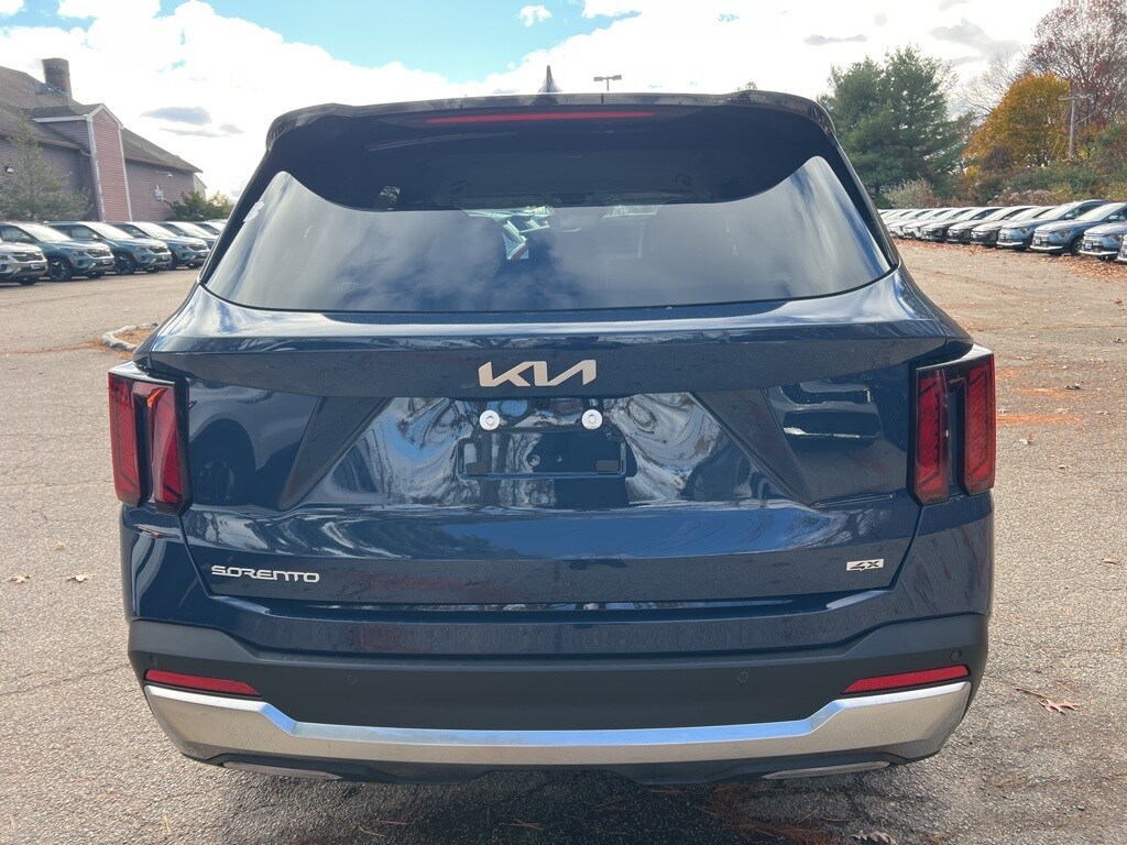 2026 Kia Sorento X-Line EX photo 3