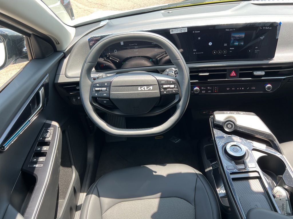 2025 Kia EV6 Light L/R - Photo 10