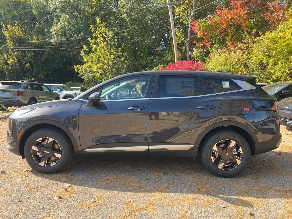 New 2026 Kia Sportage LX SUV
