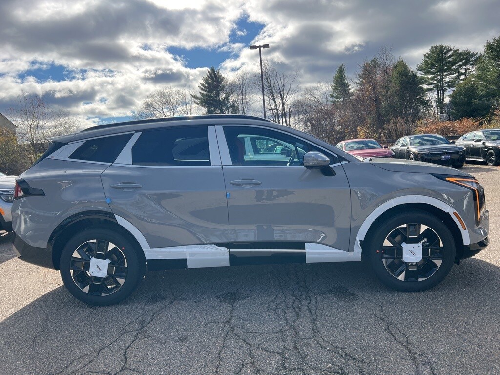 2026 Kia Sportage Hybrid photo 3