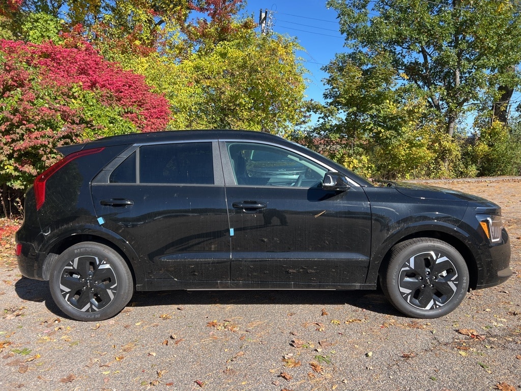 New 2025 Kia Niro EV Wind SUV