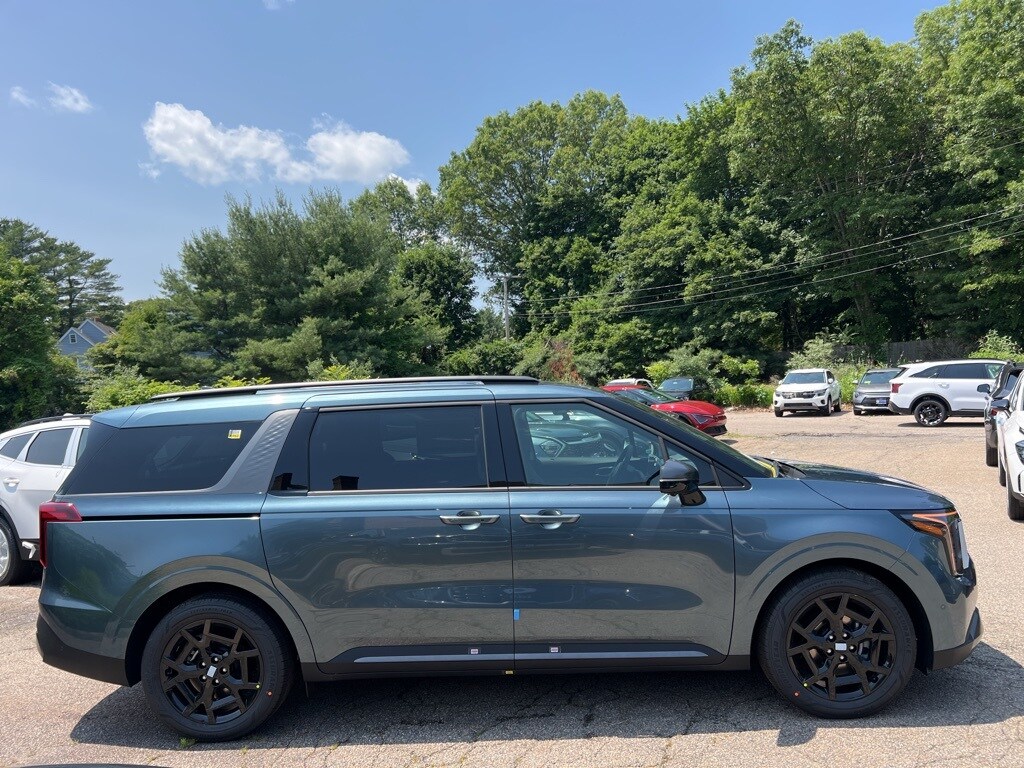 2026 Kia Carnival SX Prestige photo 3