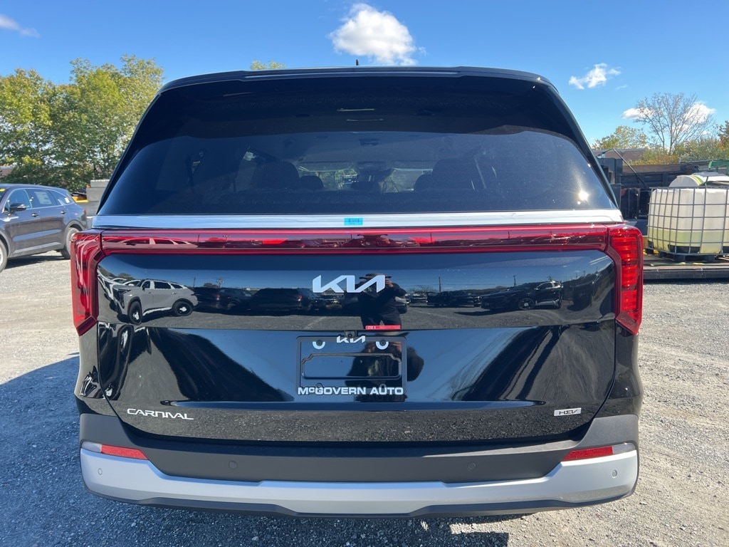 New 2026 Kia Carnival Hybrid EX Van Passenger Van