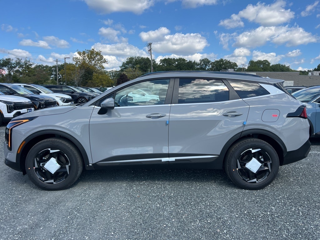 New 2026 Kia Sportage Hybrid EX SUV