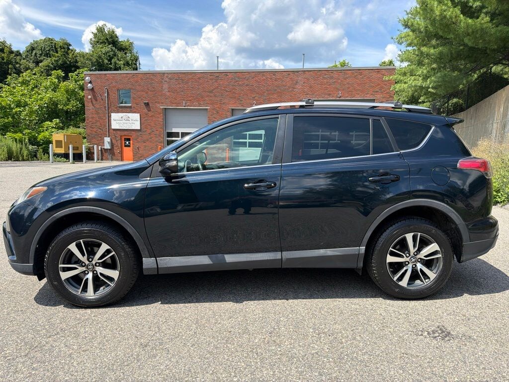 Used 2018 Toyota RAV4 XLE SUV