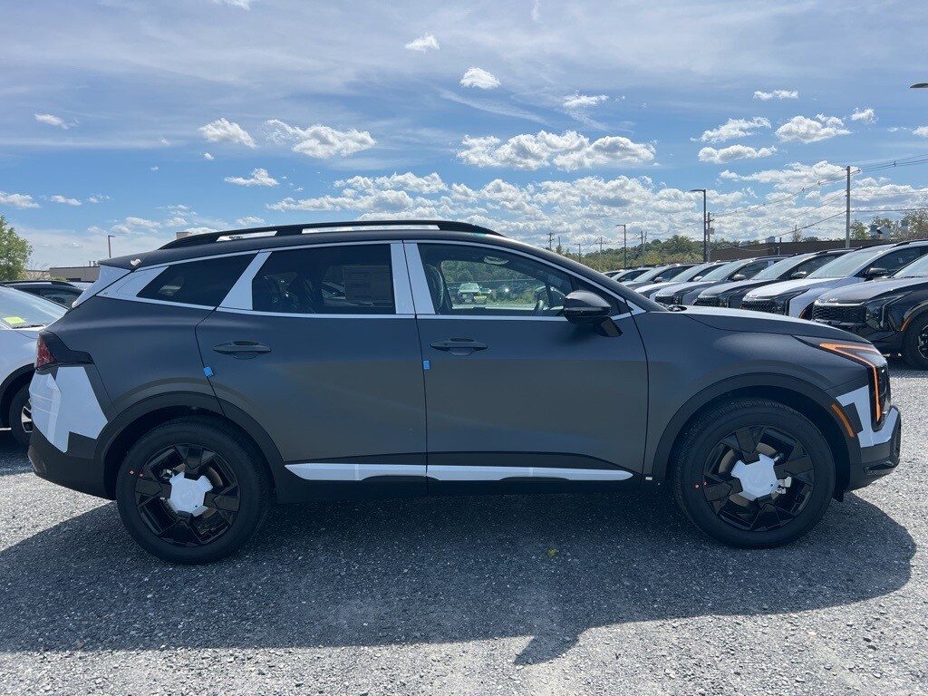 2026 Kia Sportage Hybrid X-Line photo 3