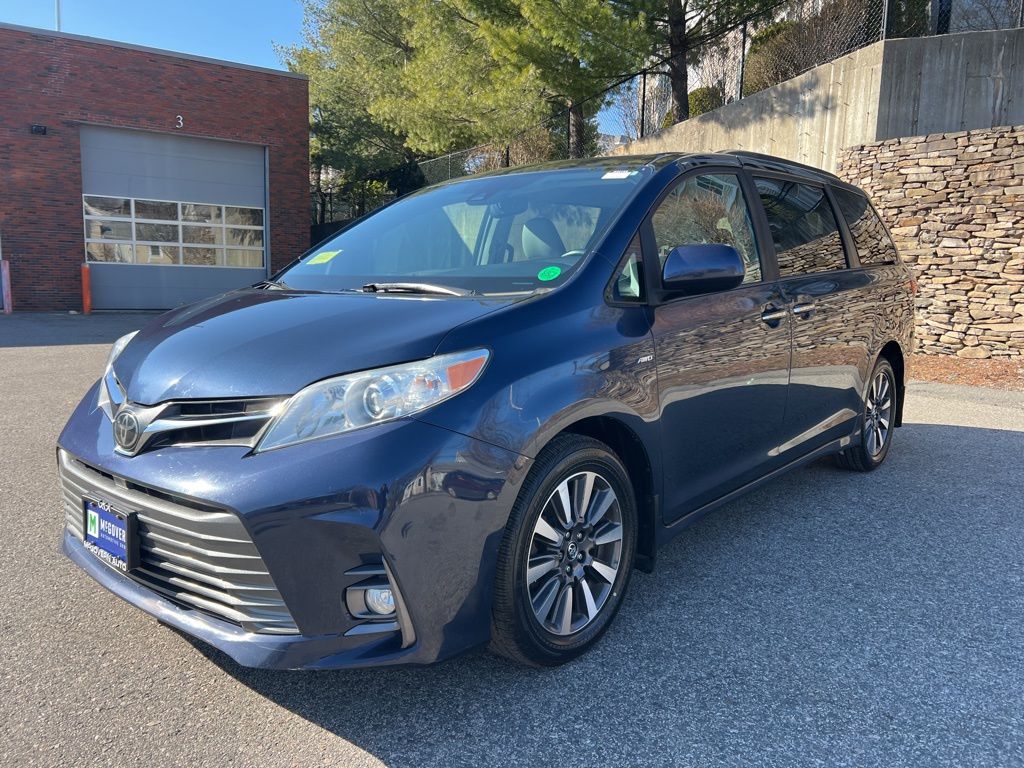 2018 Toyota Sienna