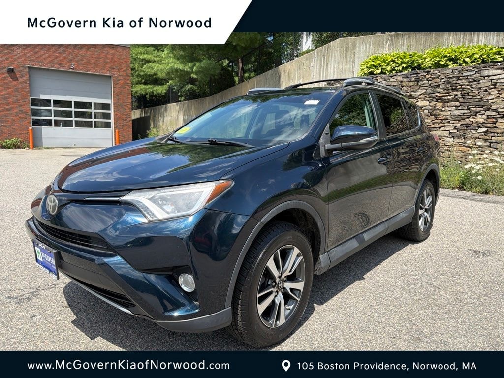 Used 2018 Toyota RAV4 XLE SUV