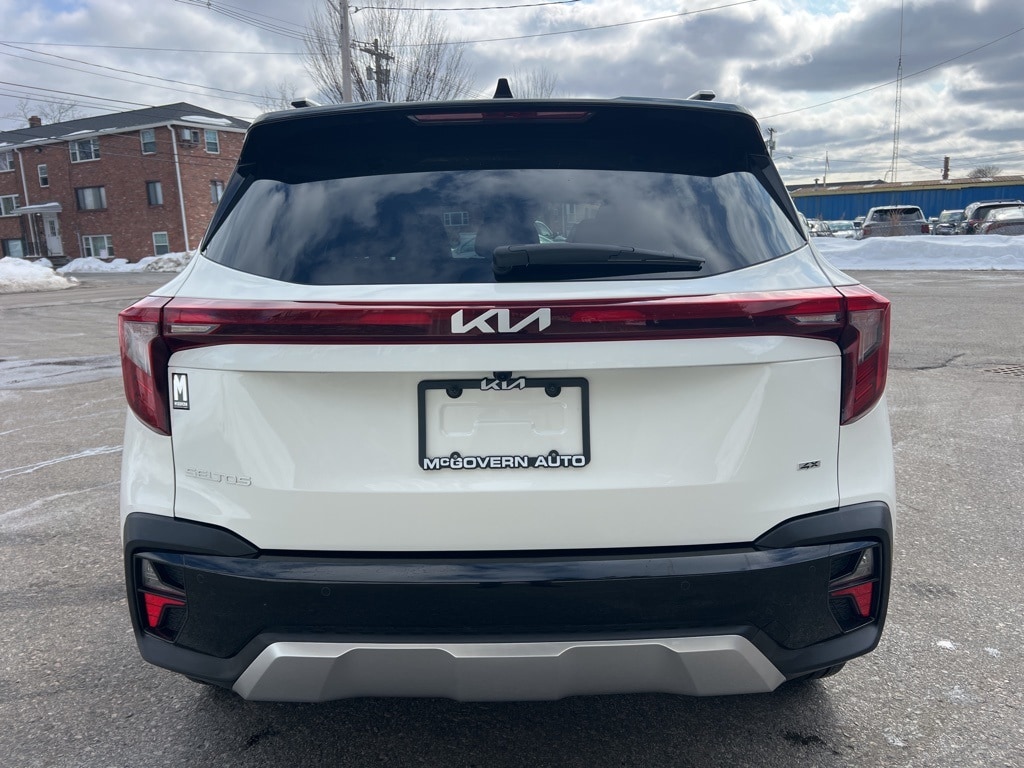 Certified 2025 Kia Seltos SX SUV