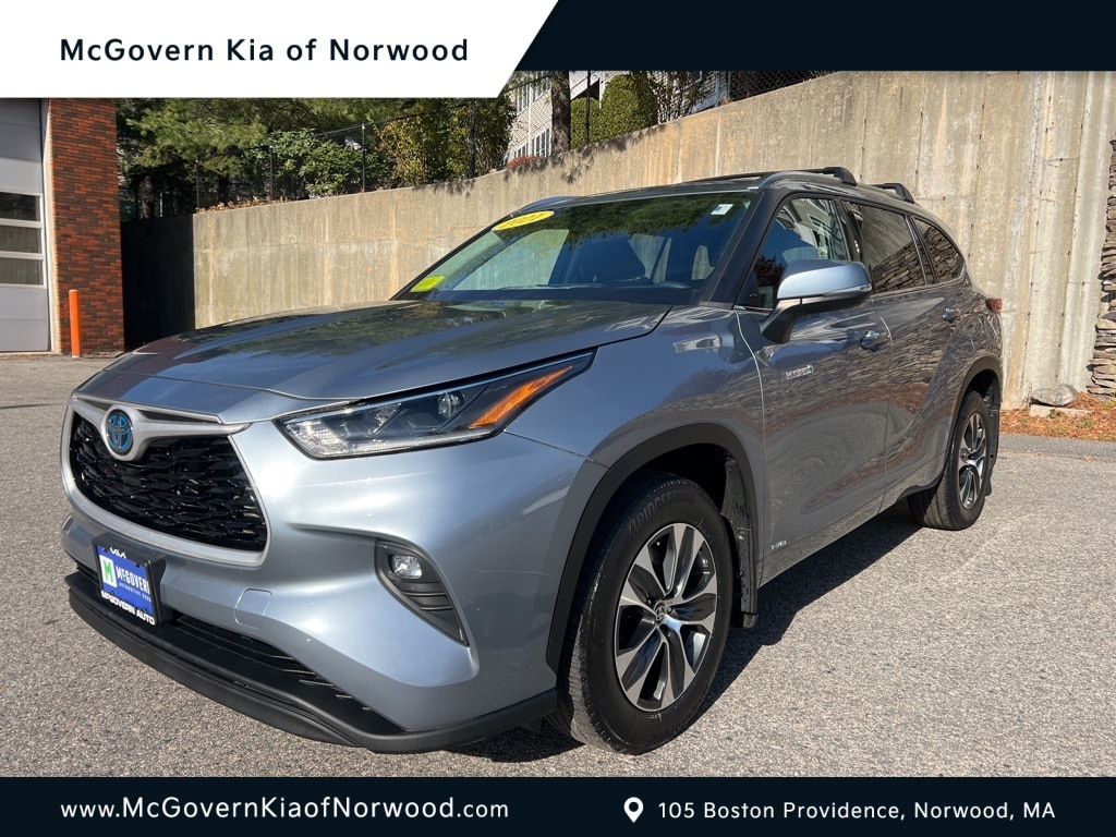 2021 Toyota Highlander XLE's photo