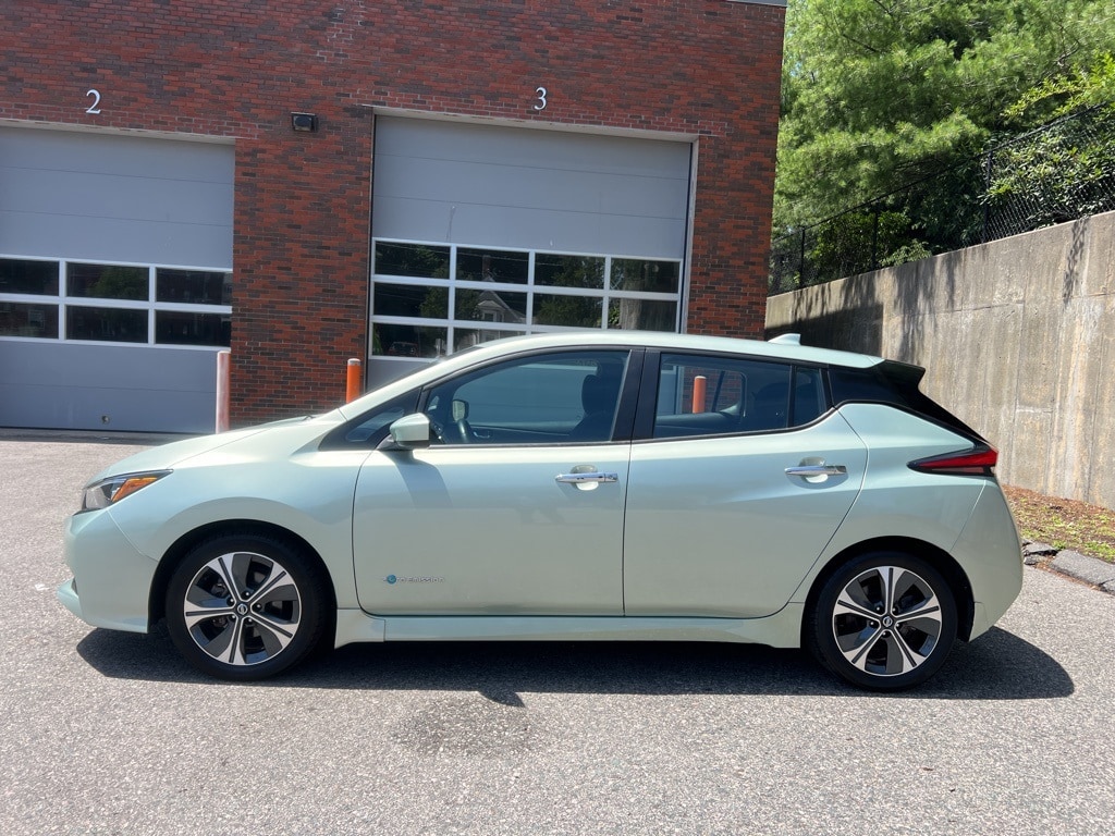 Used 2018 Nissan LEAF SV with VIN 1N4AZ1CP8JC307284 for sale in Norwood, MA