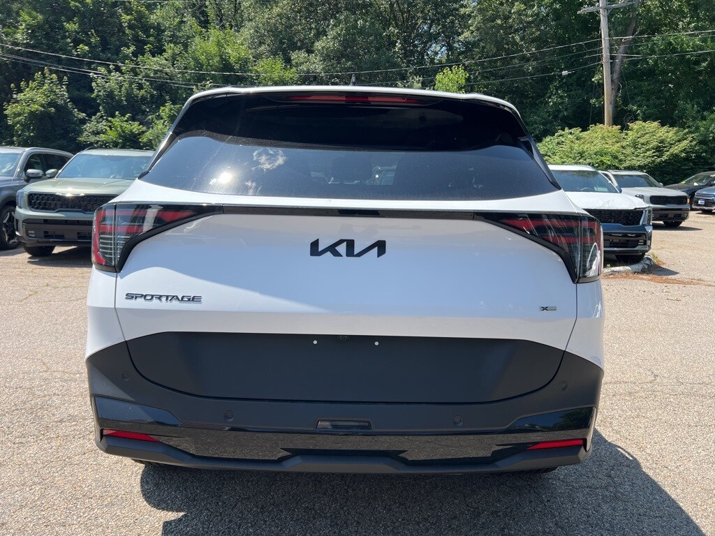2026 Kia Sportage X-Line photo 3