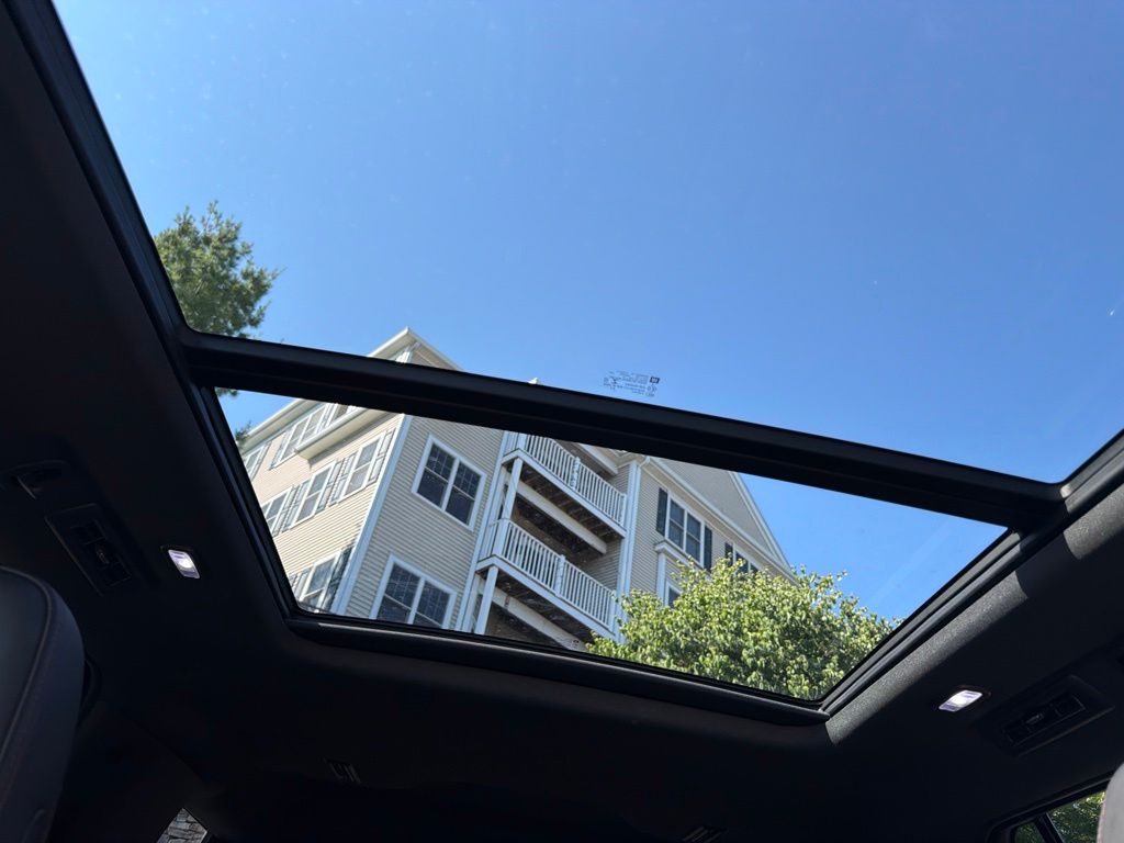 2023 Chevrolet Tahoe RST - Photo 26