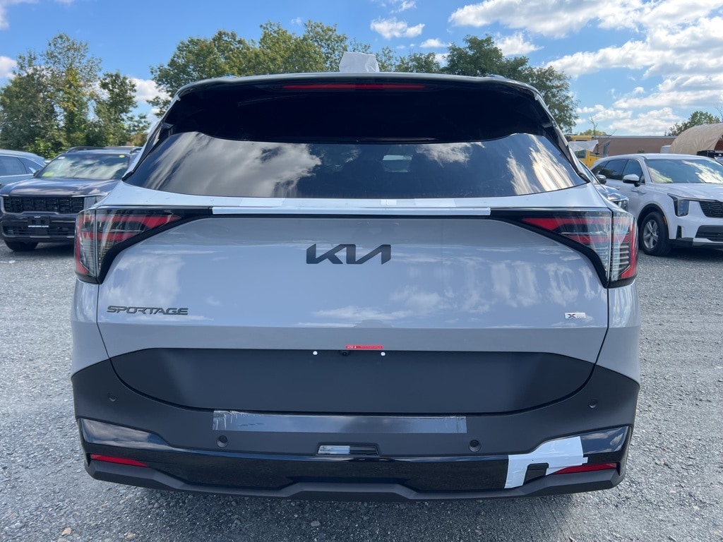 New 2026 Kia Sportage Hybrid X-Line SUV
