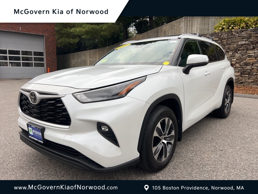 2022 Toyota Highlander XLE