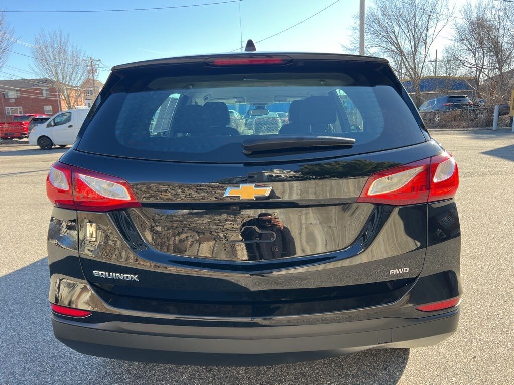 Used 2021 Chevrolet Equinox LS SUV