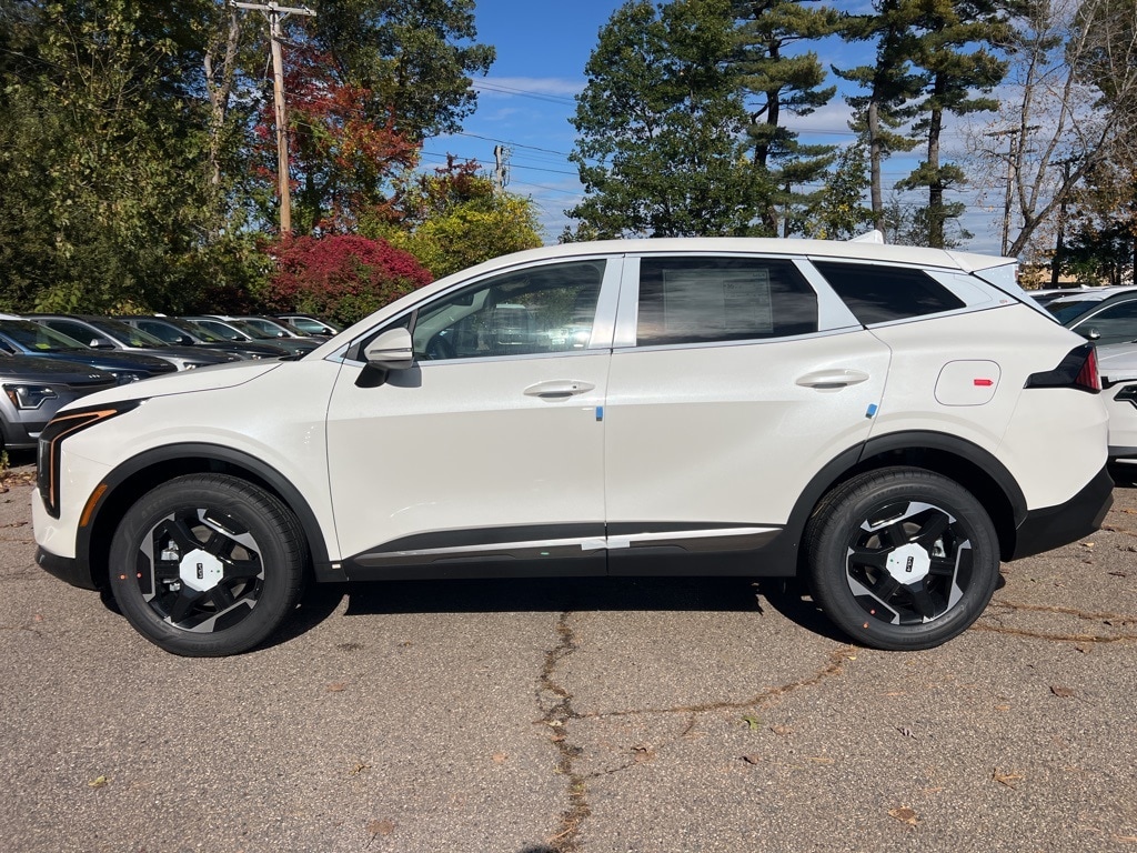 New 2026 Kia Sportage Hybrid S SUV